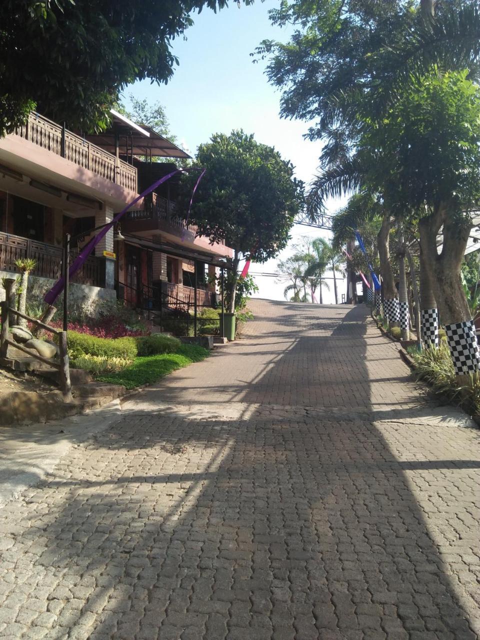 Green Valley Resort Bandungan Kültér fotó